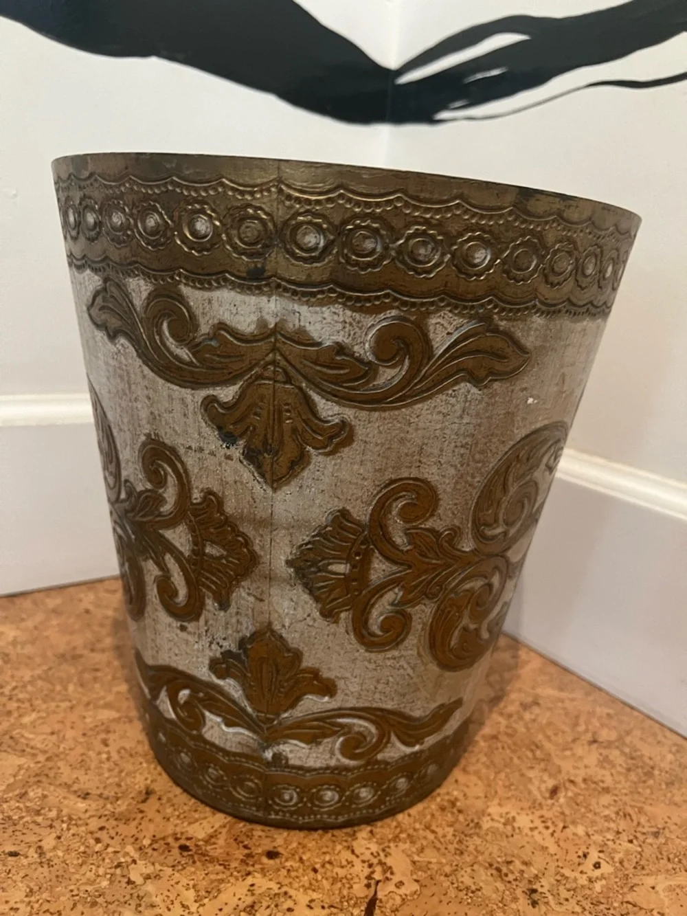 Vintage Florentine Waste Basket gold wastebasket trash can bathroom - Picture 10 of 12